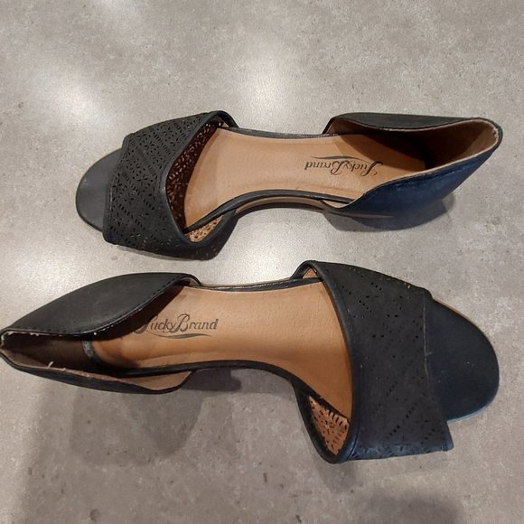 LUCKY BRAND Leather Laser-Cut Open Toe Sandals - Black - Size 7.5M - Picture 3 of 7